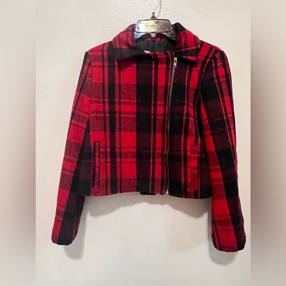 Out of the Woods Red Plaid Jacket - Picture 2 of 12
